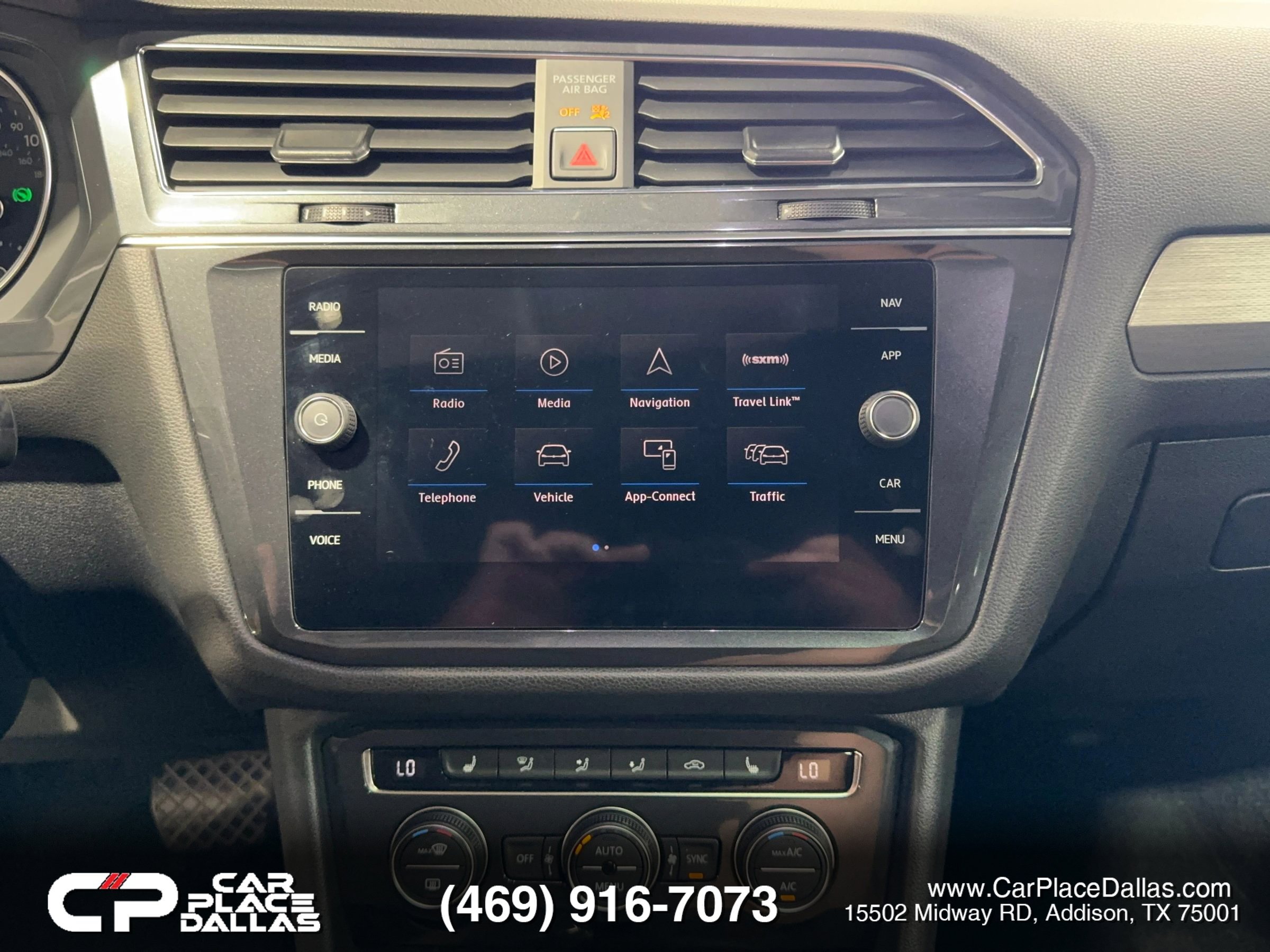 Used 2018 Volkswagen Tiguan SEL image 49