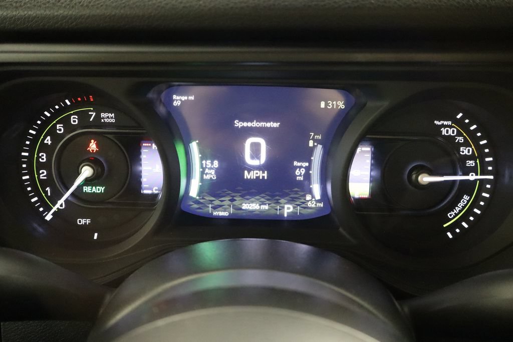 Used 2024 Jeep Wrangler Unlimited AWD/4WD image 23