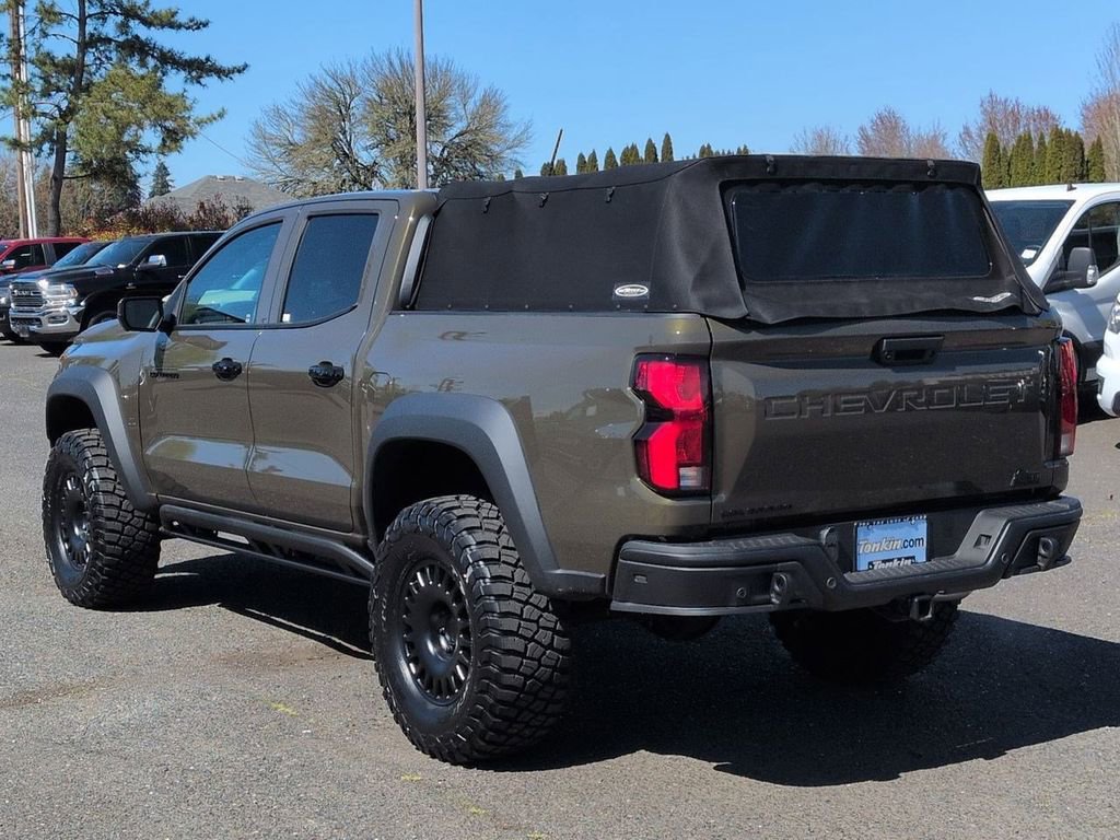 Used 2025 Chevrolet Colorado ZR2 w/ ZR2 Bison Edition image 3
