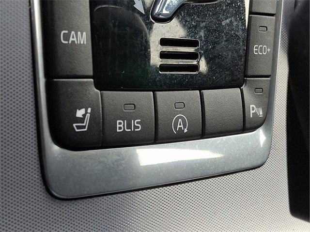 Used 2017 Volvo S60 T5 Dynamic w/ Vision Package image 22