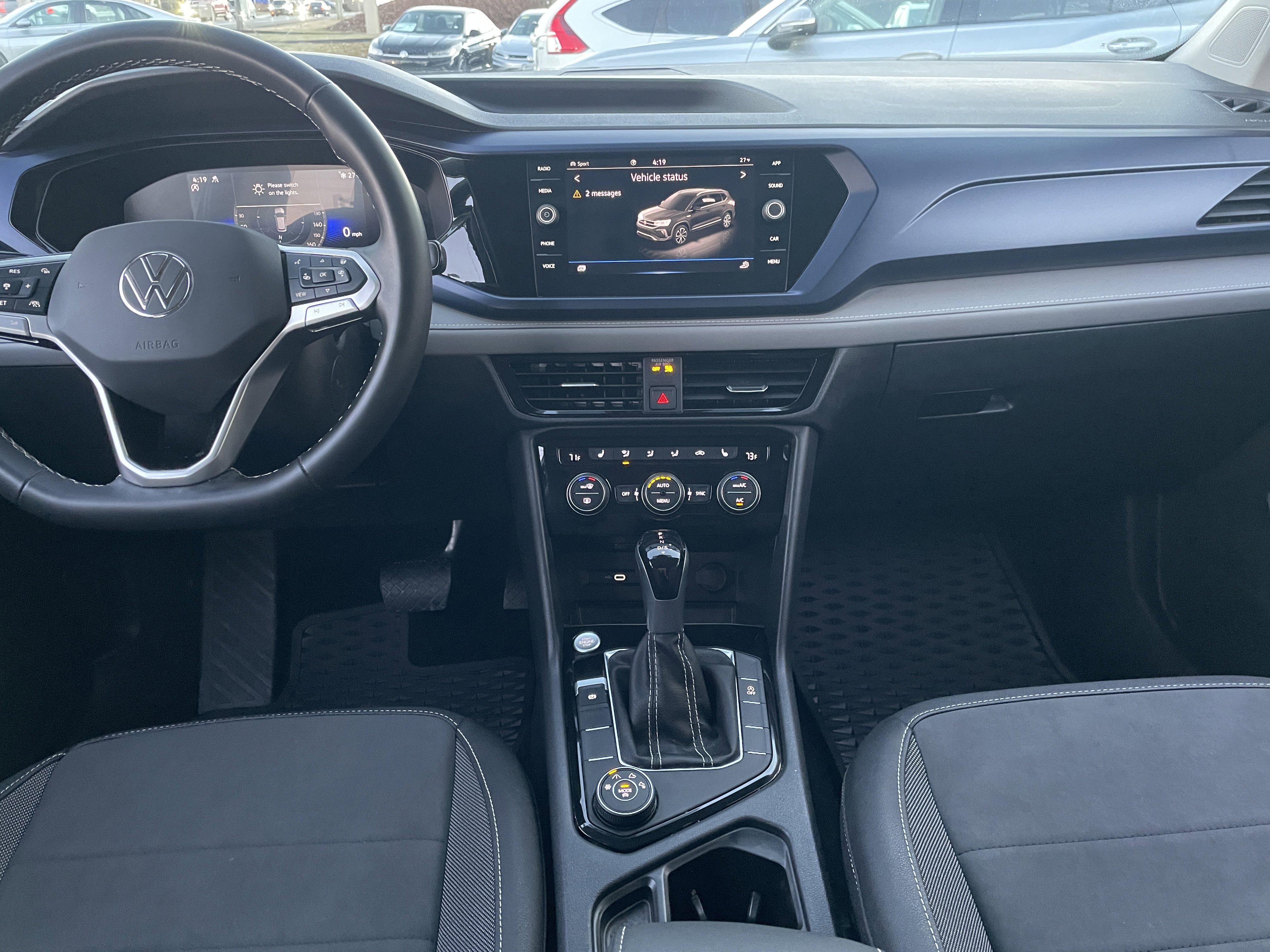 Certified 2024 Volkswagen Taos SE AWD/4WD image 8