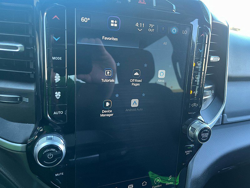 Used 2024 RAM 2500 Big Horn w/ Night Edition AWD/4WD image 34