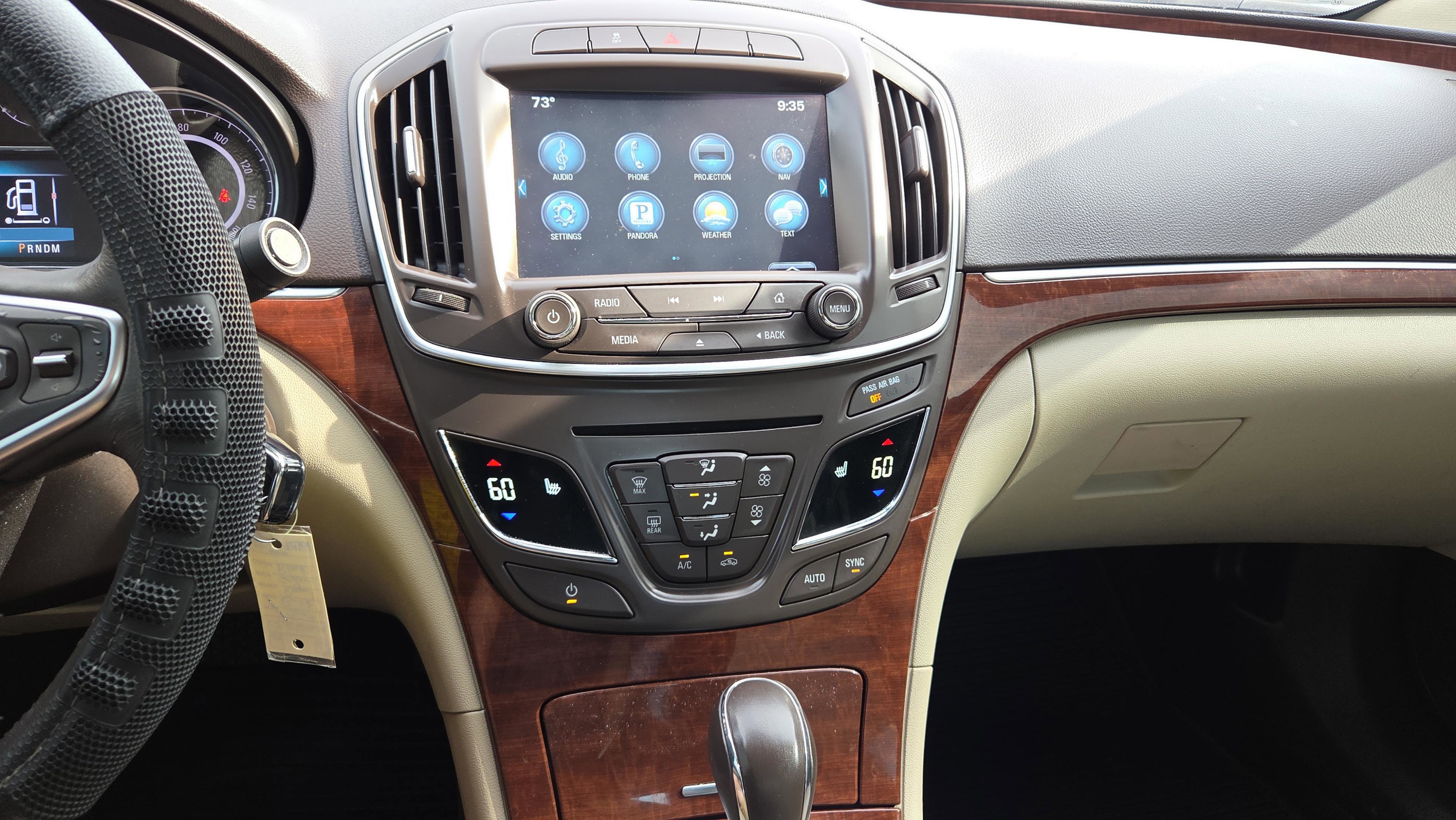 Used 2017 Buick Regal Sport Touring image 18