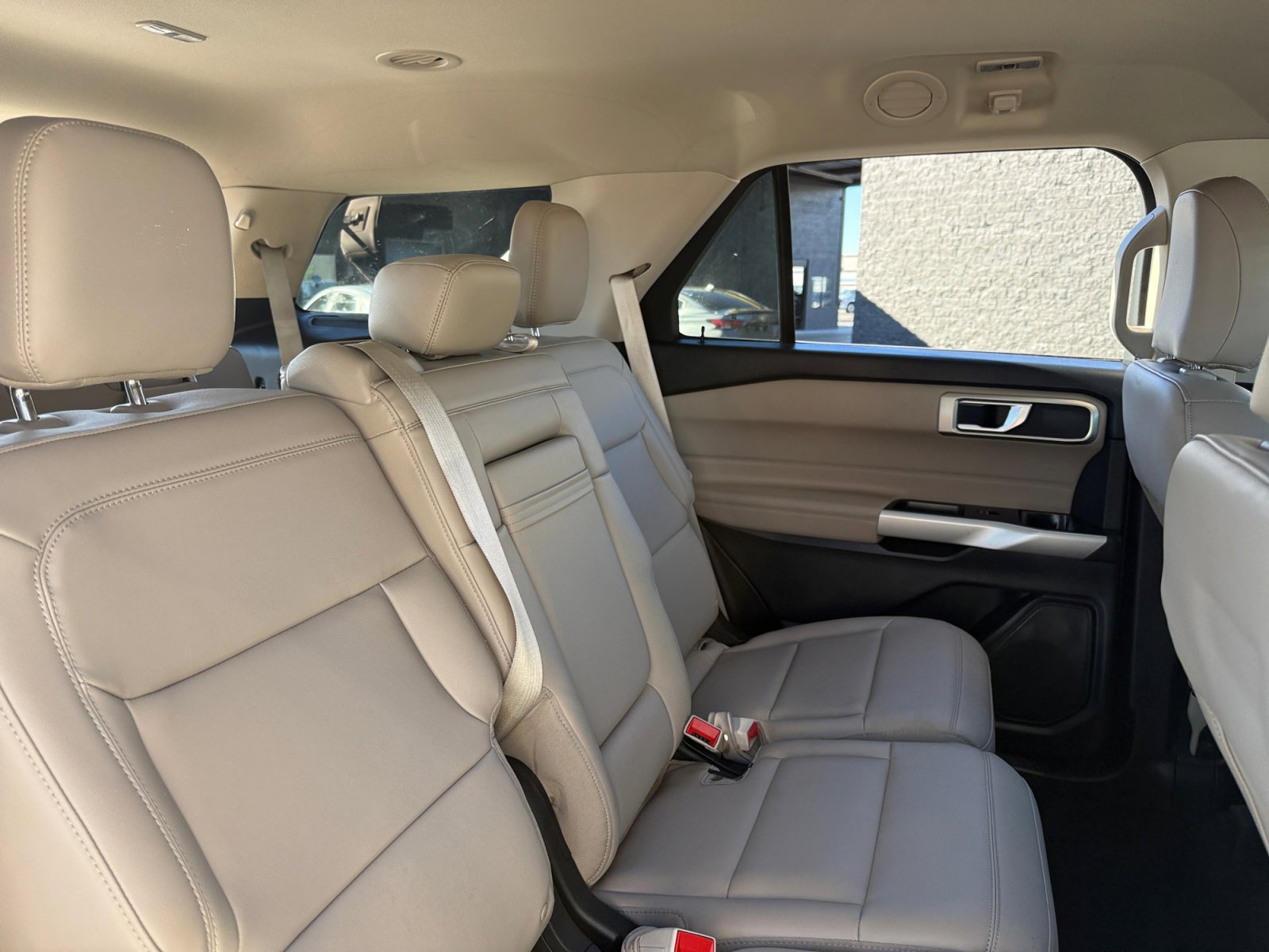 Used 2023 Ford Explorer XLT w/ Equipment Group 202A image 20