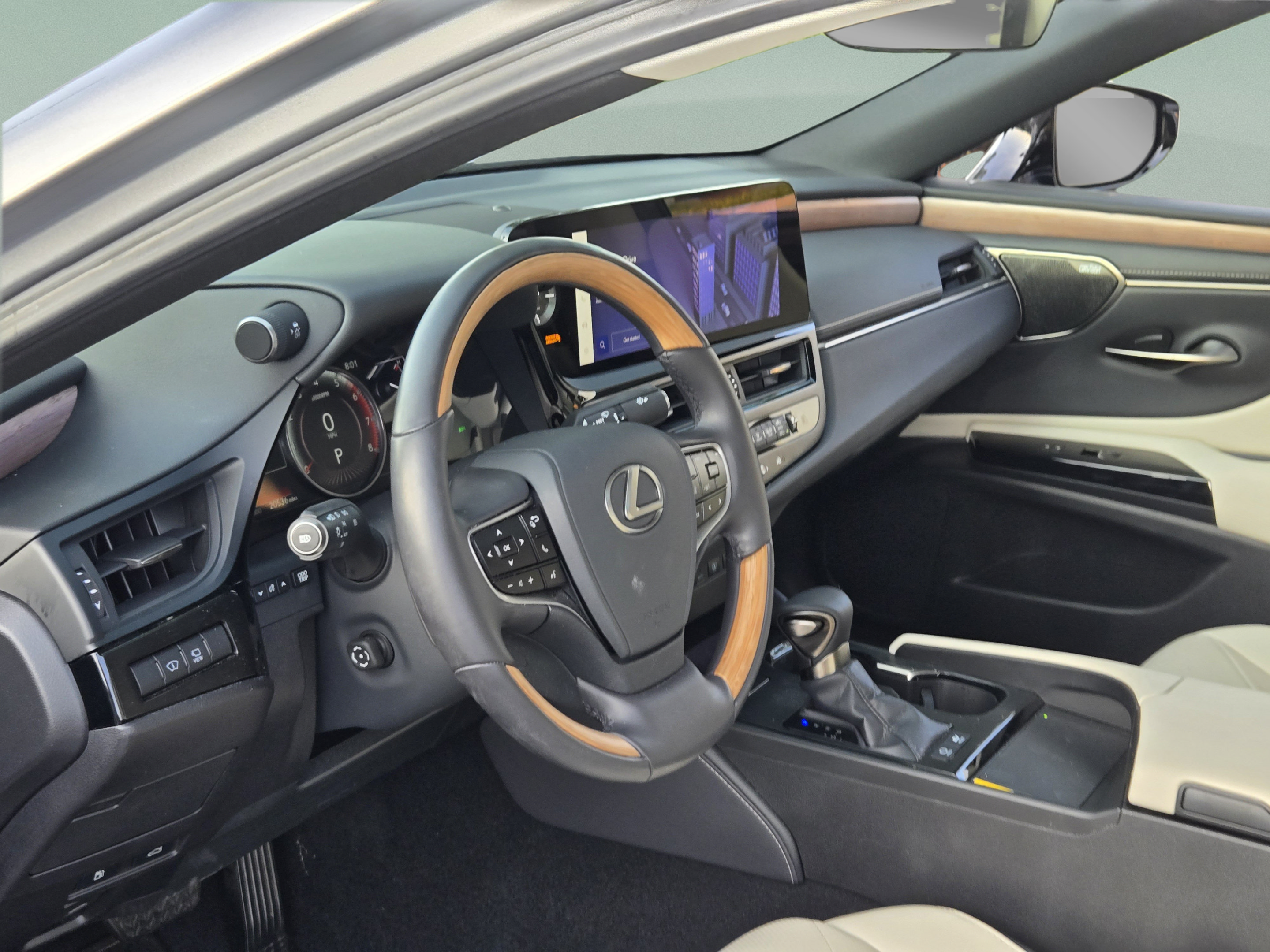 Certified 2025 Lexus ES 300h Ultra Luxury w/ Accessory Package (Z2) FWD image 14