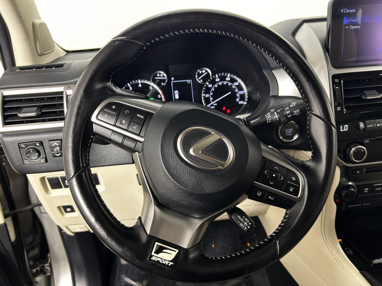 Used 2022 Lexus GX 460 w/ Accessory Package AWD/4WD image 23