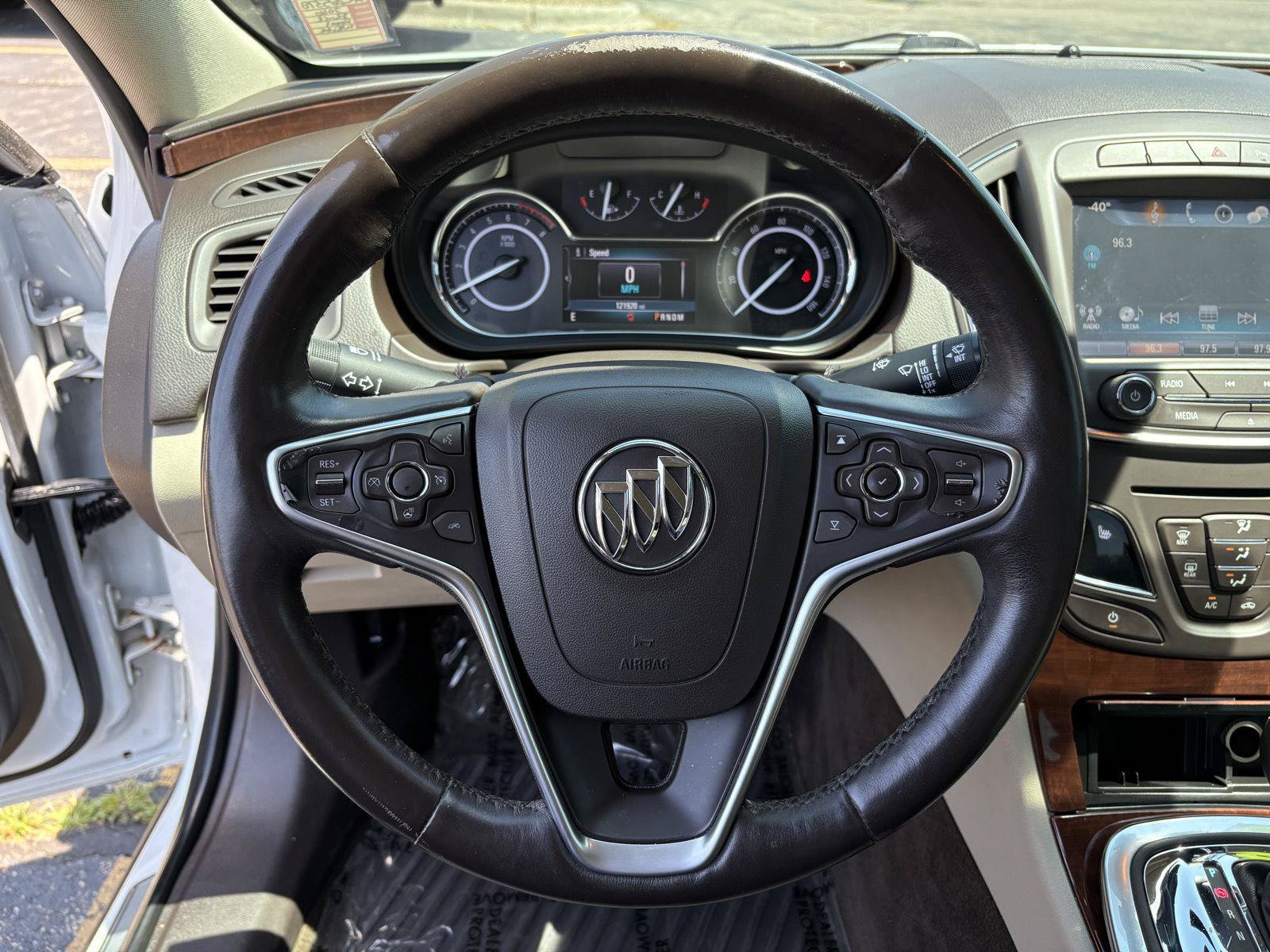 Used 2016 Buick Regal Premium FWD image 19
