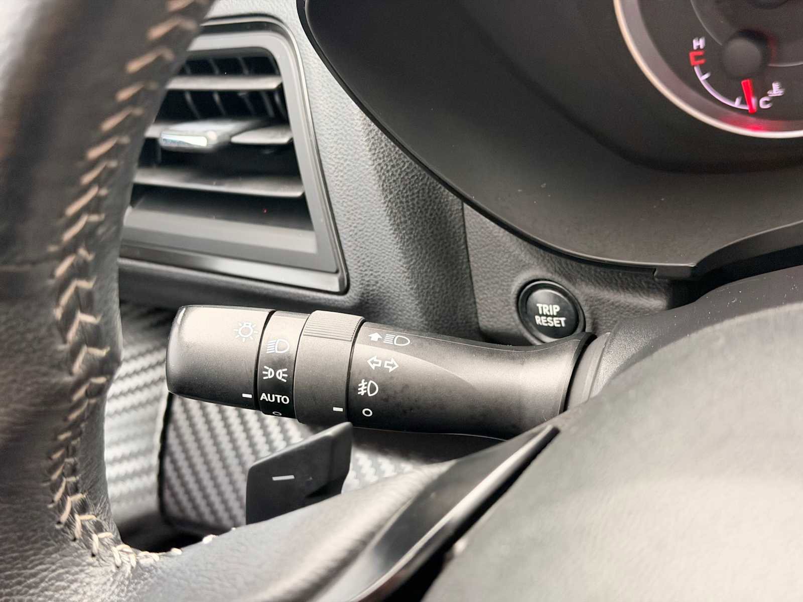 Used 2022 Subaru Ascent Onyx Edition image 26