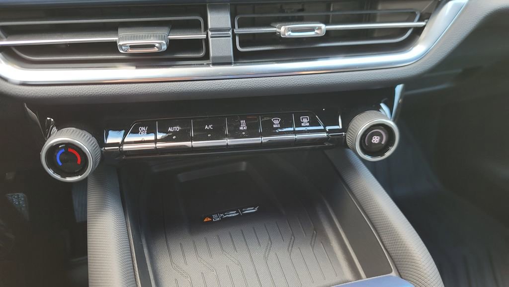 New 2026 Chevrolet Equinox EV LT image 22