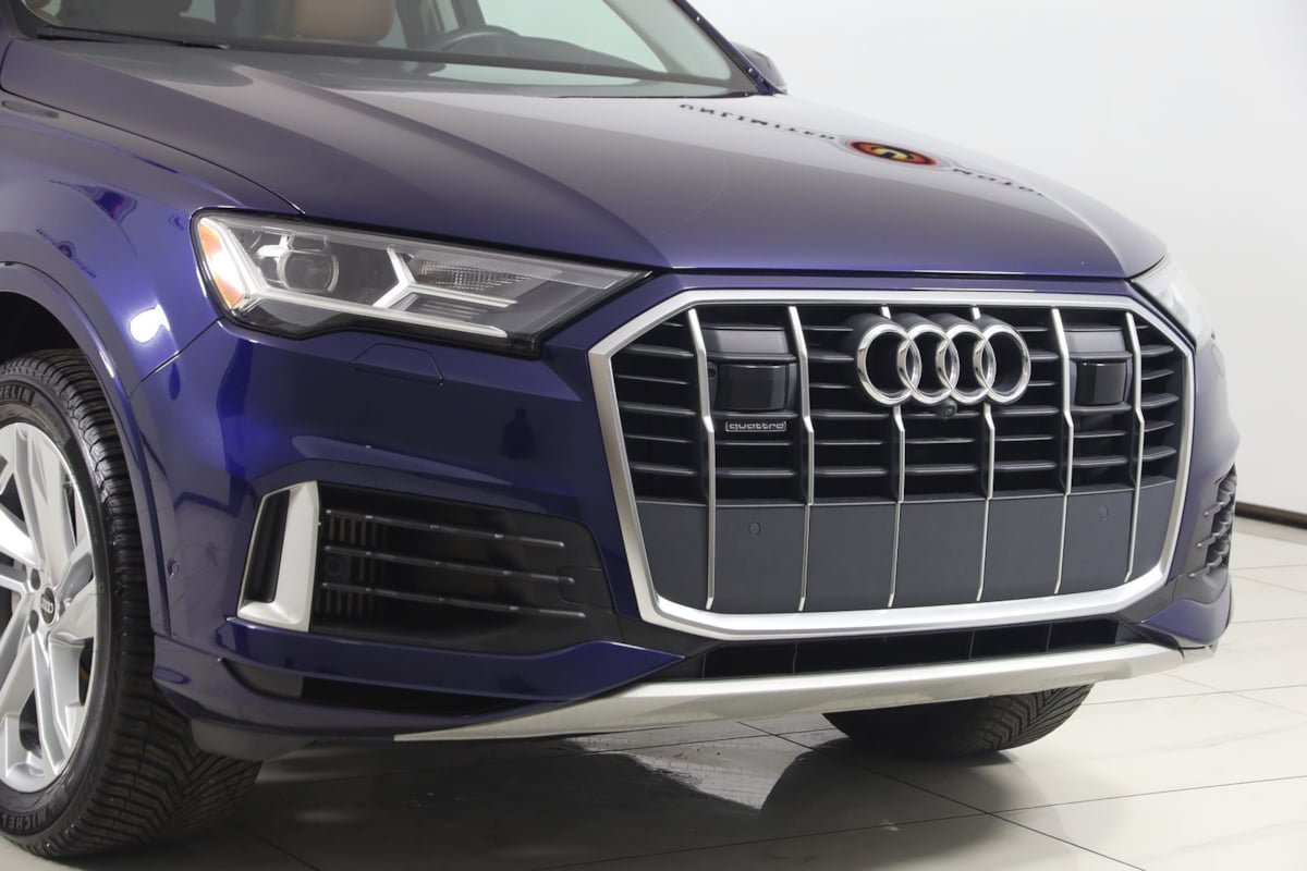 Used 2023 Audi Q7 3.0T Premium Plus w/ Premium Plus Package AWD/4WD image 38