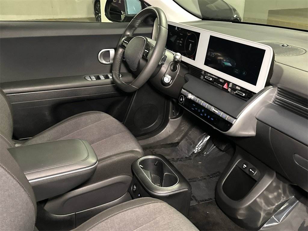 Used 2024 Hyundai Ioniq 5 SEL image 13