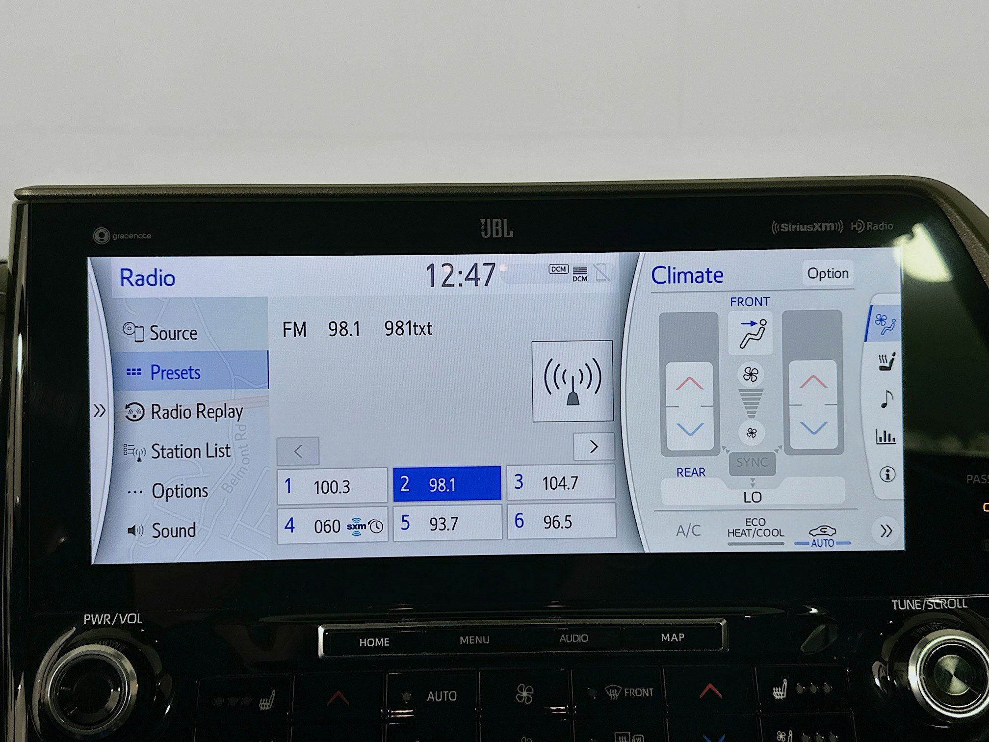 Used 2022 Toyota Highlander Limited image 21