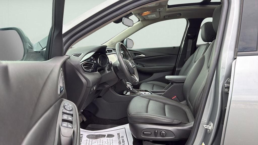 Used 2023 Buick Encore GX Essence w/ Experience Buick Package image 22