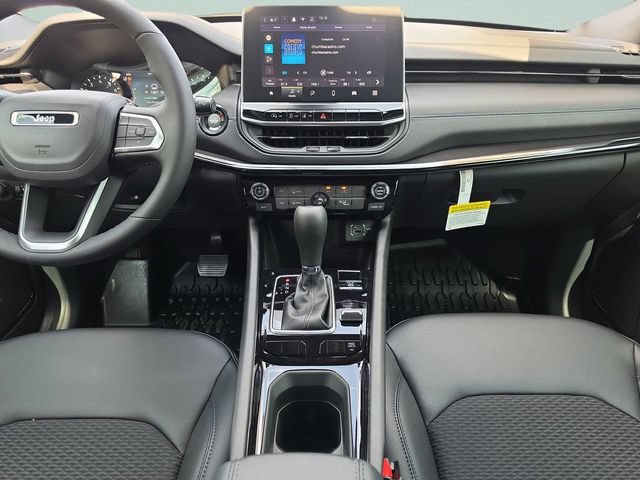 New 2026 Jeep Compass Latitude AWD/4WD image 19