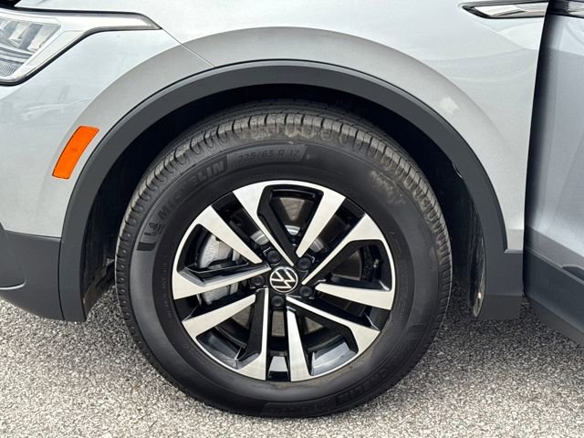 Used 2022 Volkswagen Tiguan S image 22