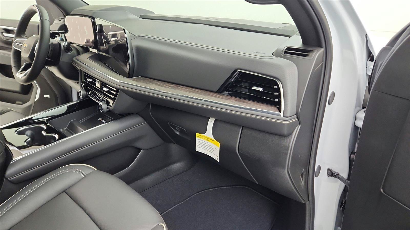 New 2026 Chevrolet Suburban Premier AWD/4WD image 64