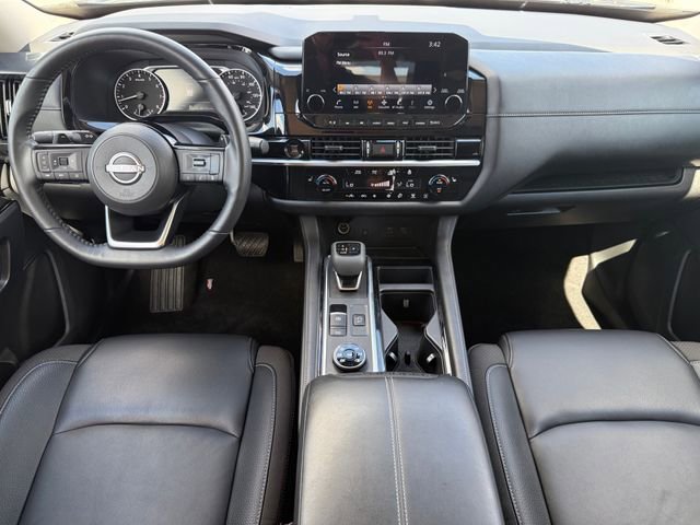 Used 2025 Nissan Pathfinder SL image 22
