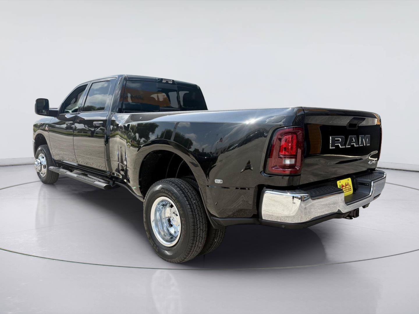 New 2026 RAM 3500 Tradesman AWD/4WD image 3