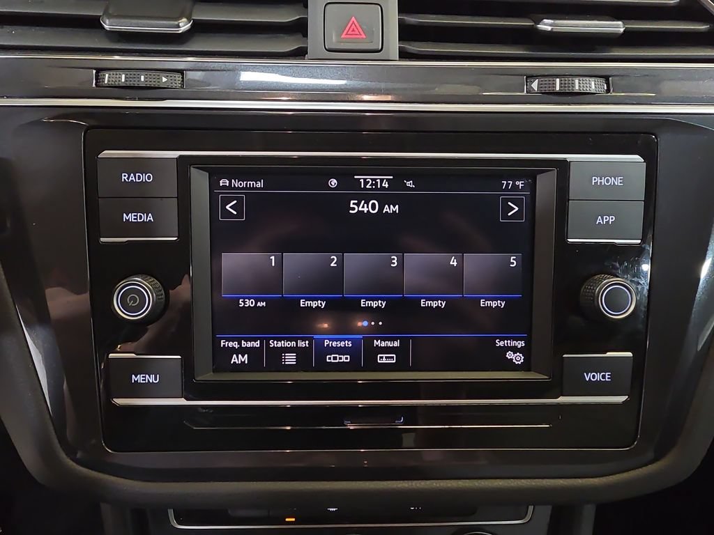 Used 2020 Volkswagen Tiguan S AWD/4WD image 24