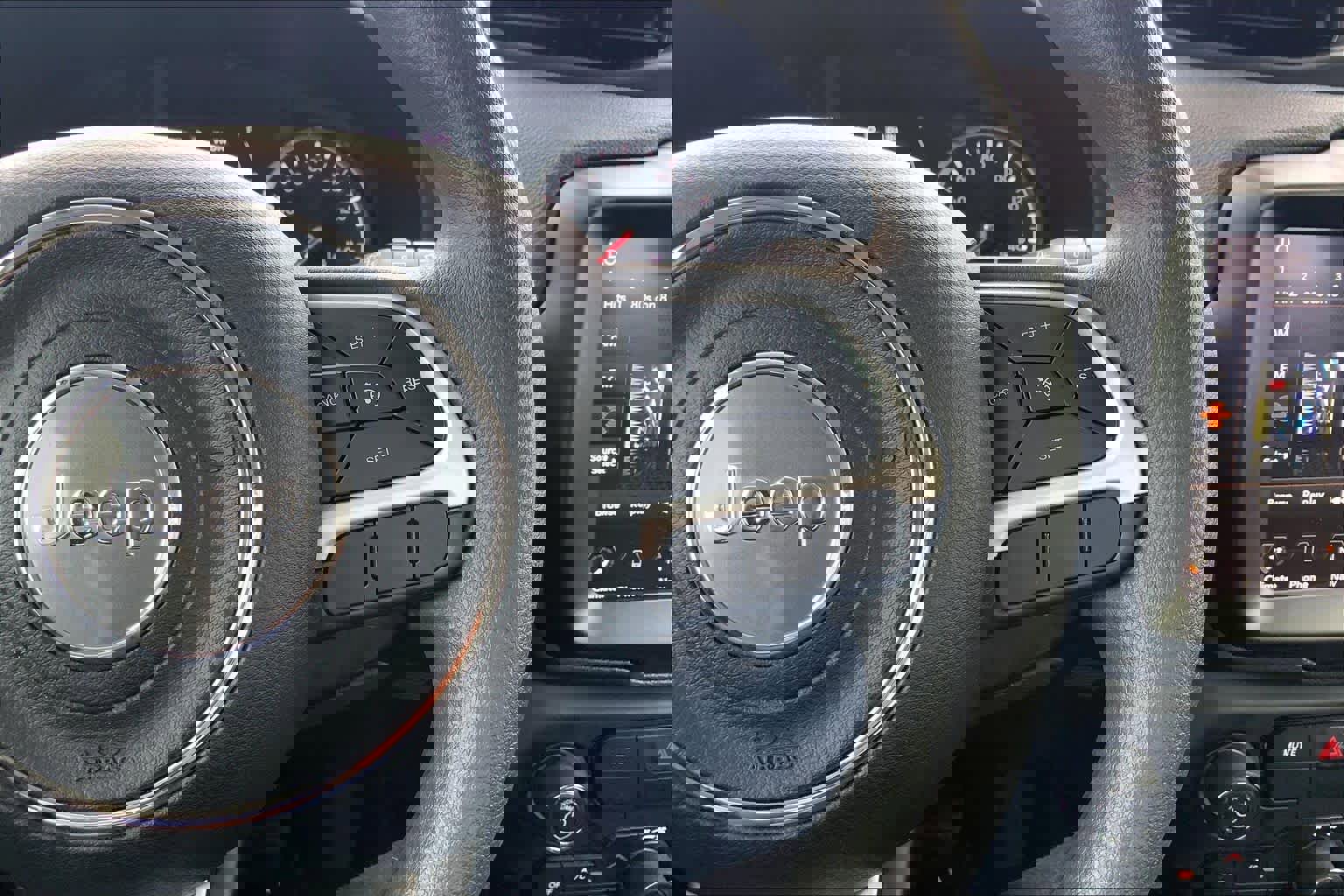 Used 2023 Jeep Renegade Latitude image 23