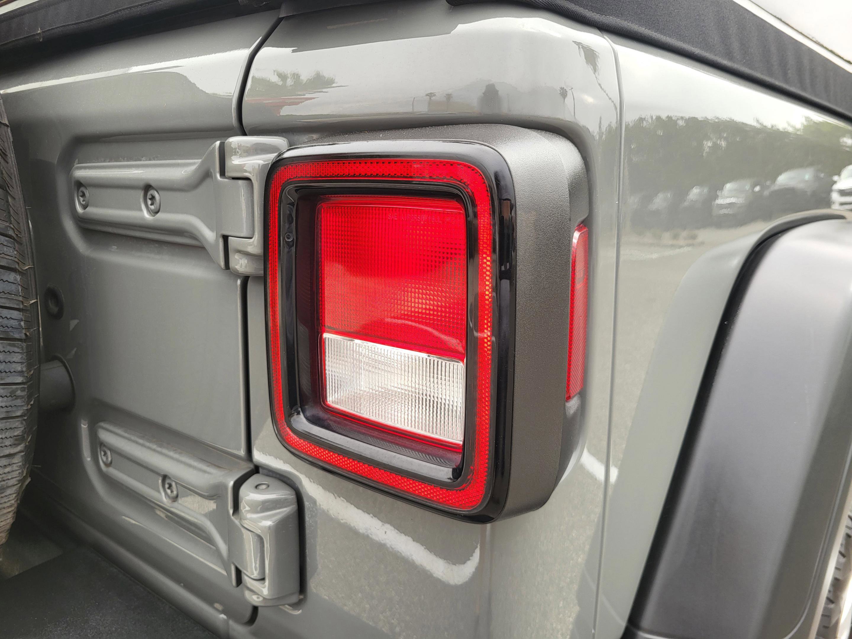 Used 2021 Jeep Wrangler Unlimited Sport image 17