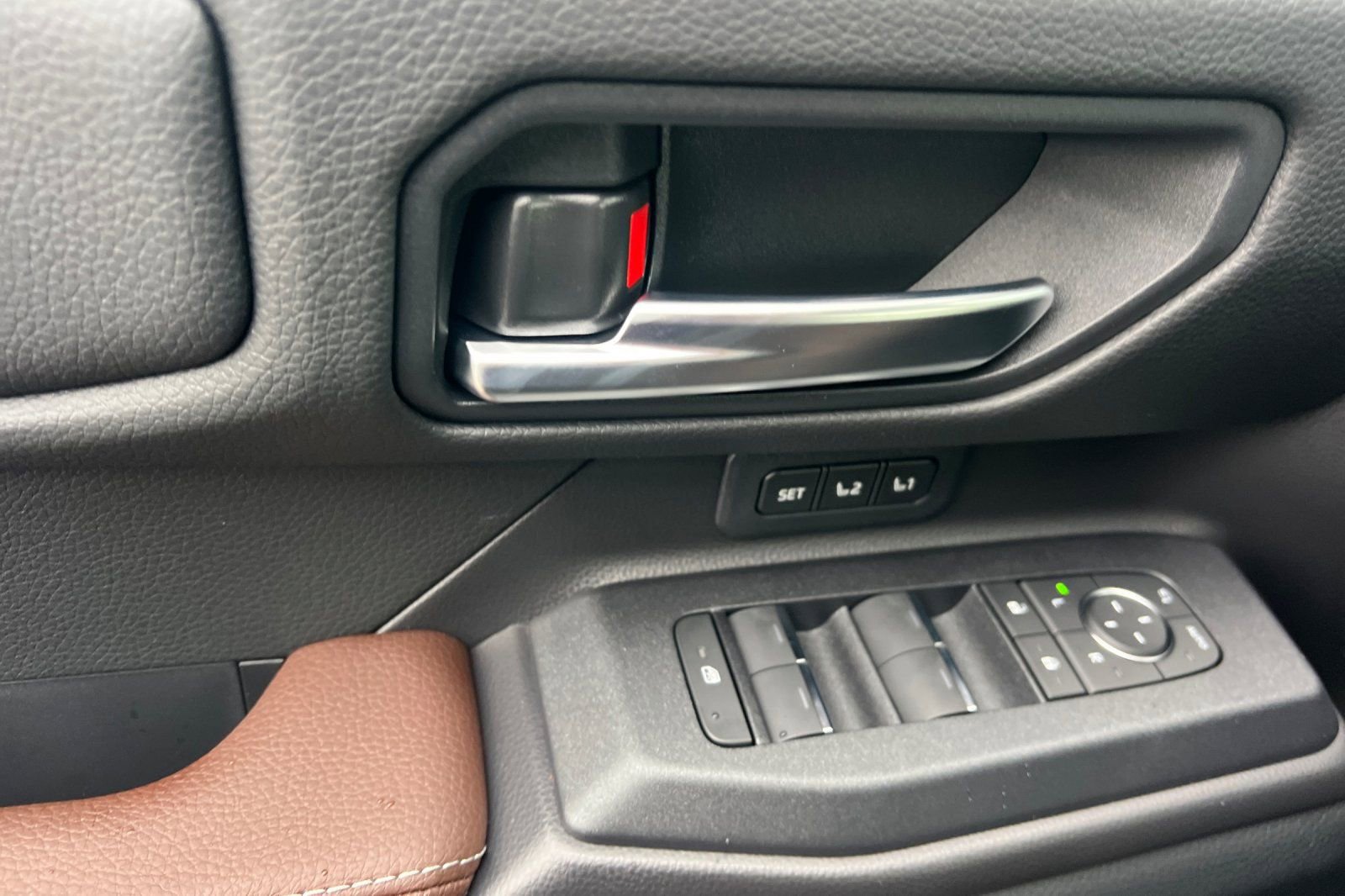 New 2026 Toyota Land Cruiser w/ Premium Package image 8