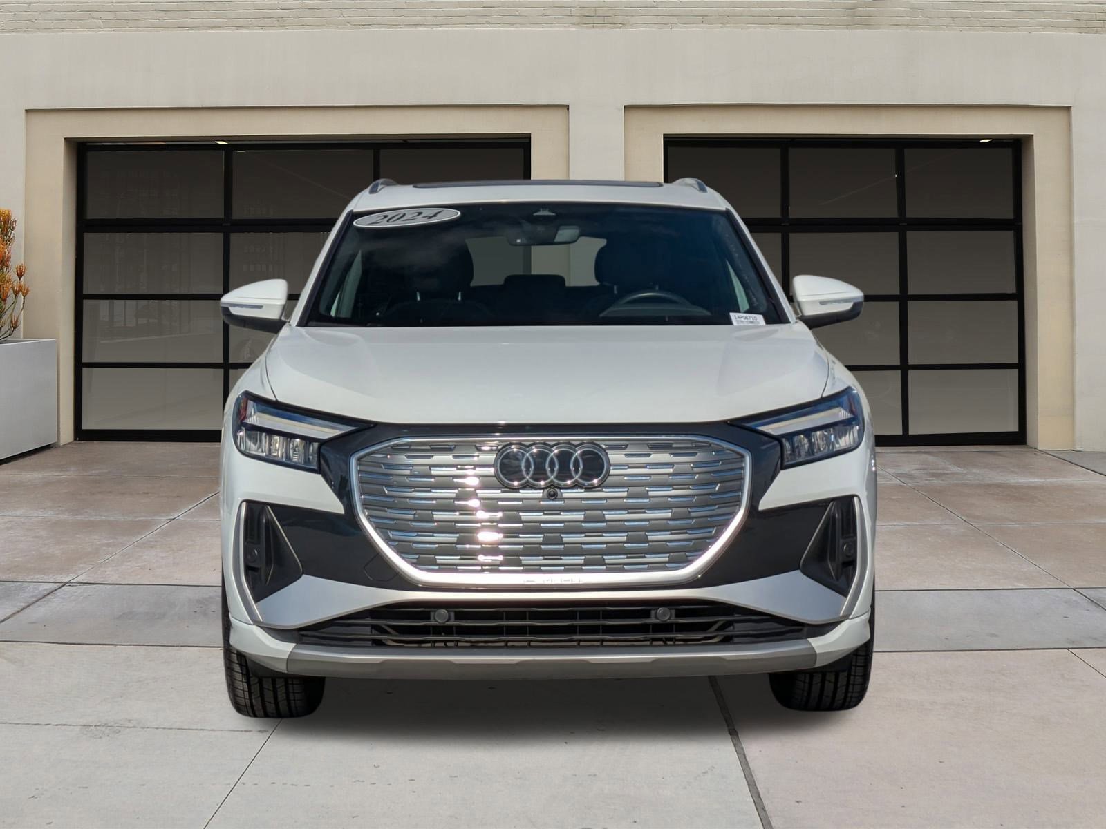 Used 2024 Audi Q4 e-tron Premium image 6