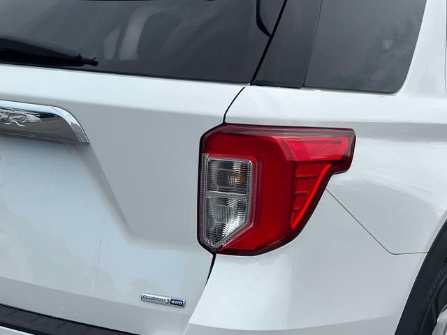 Used 2020 Ford Explorer XLT w/ Equipment Group 202A image 12