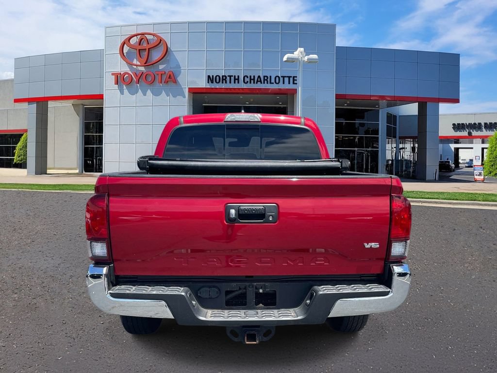Used 2022 Toyota Tacoma SR5 RWD image 6