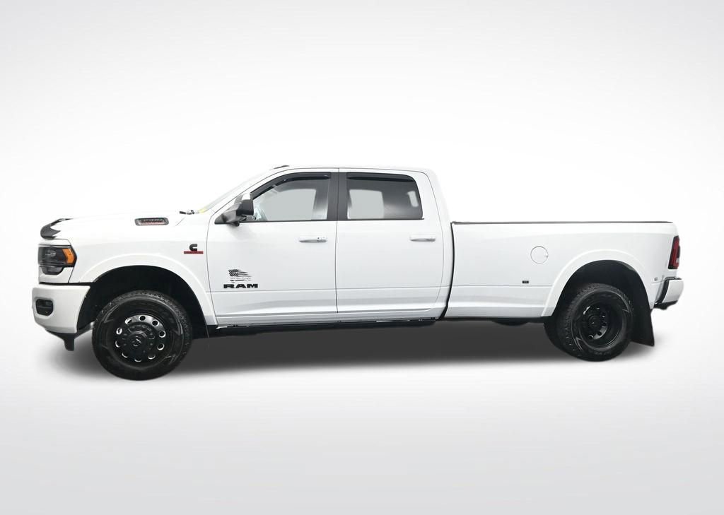 Used 2022 RAM 3500 Limited w/ Max Tow Package image 10