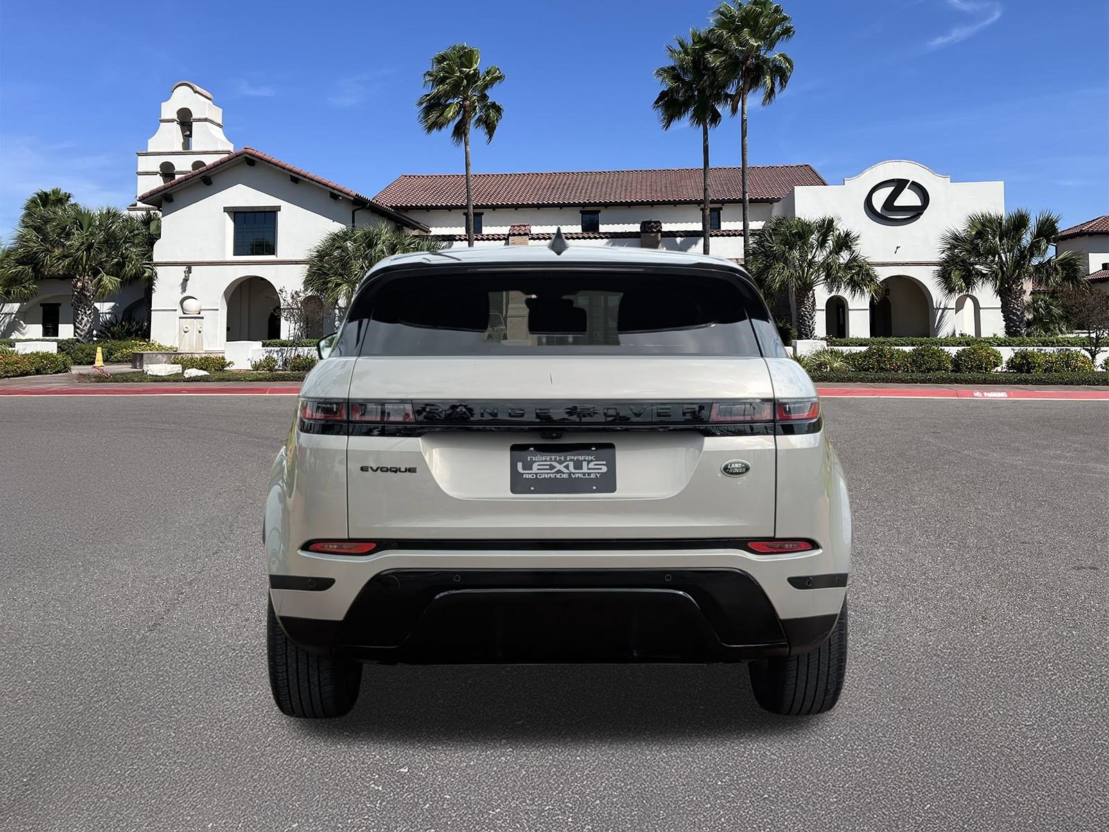 Used 2023 Land Rover Range Rover Evoque S AWD/4WD image 3