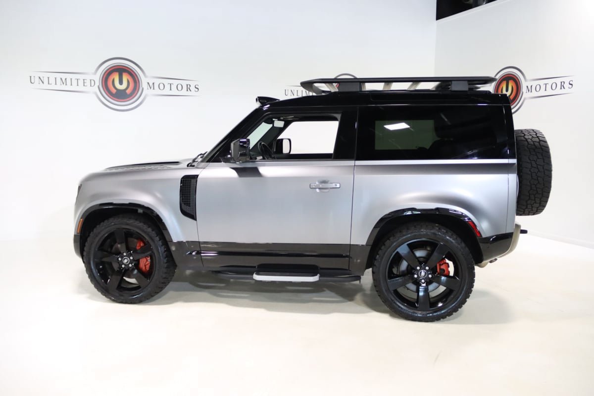 Used 2023 Land Rover Defender 90 X AWD/4WD image 12