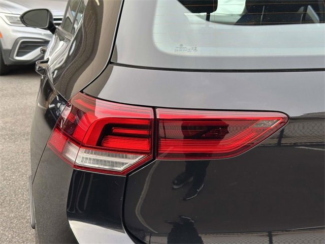 Certified 2022 Volkswagen Golf R image 11