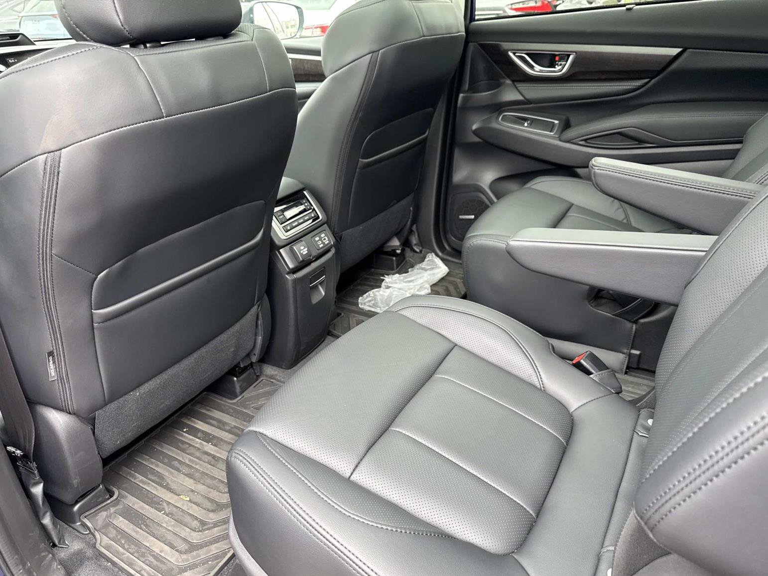 New 2026 Subaru Ascent Touring AWD/4WD image 11