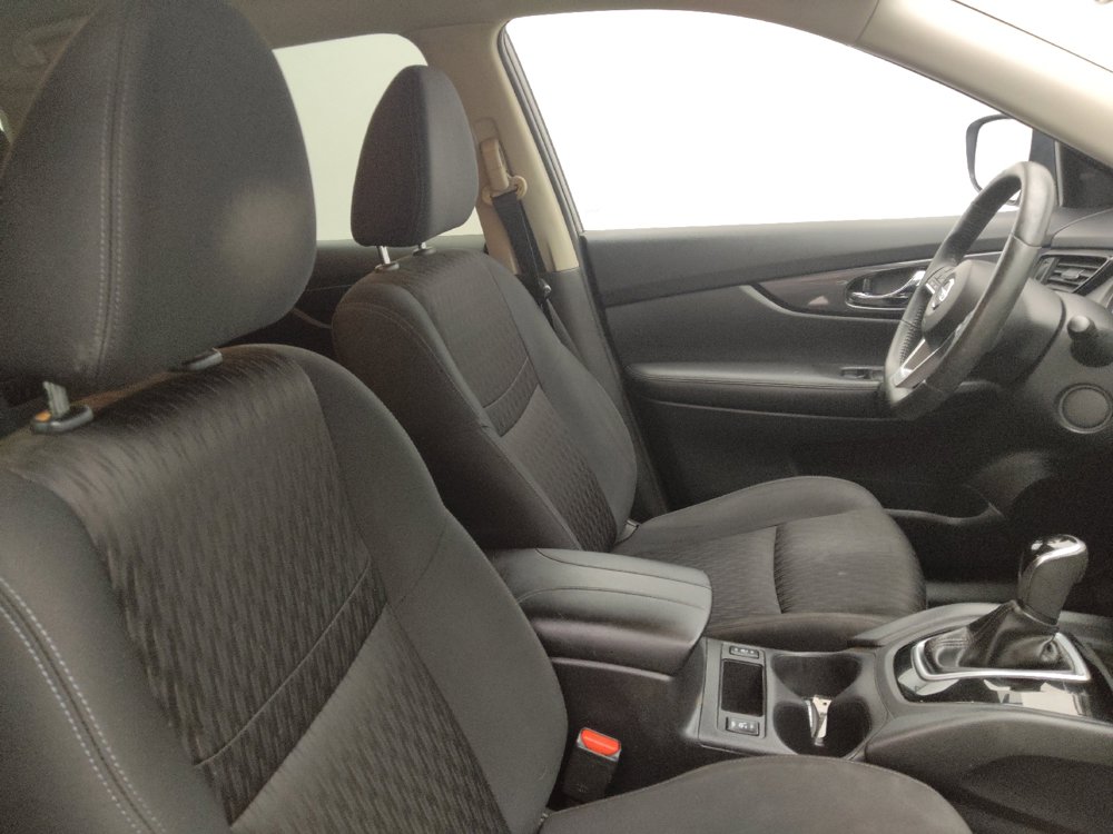 Used 2018 Nissan Rogue SV w/ Premium Package AWD/4WD image 21