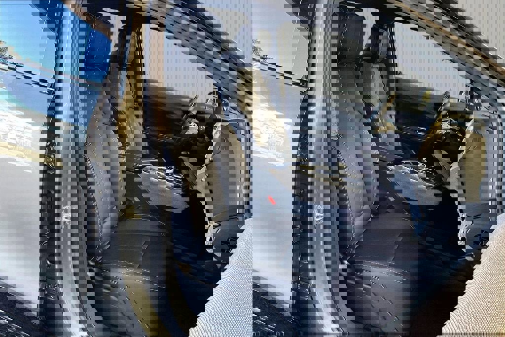 New 2026 Cadillac Optiq Sport 1 image 5