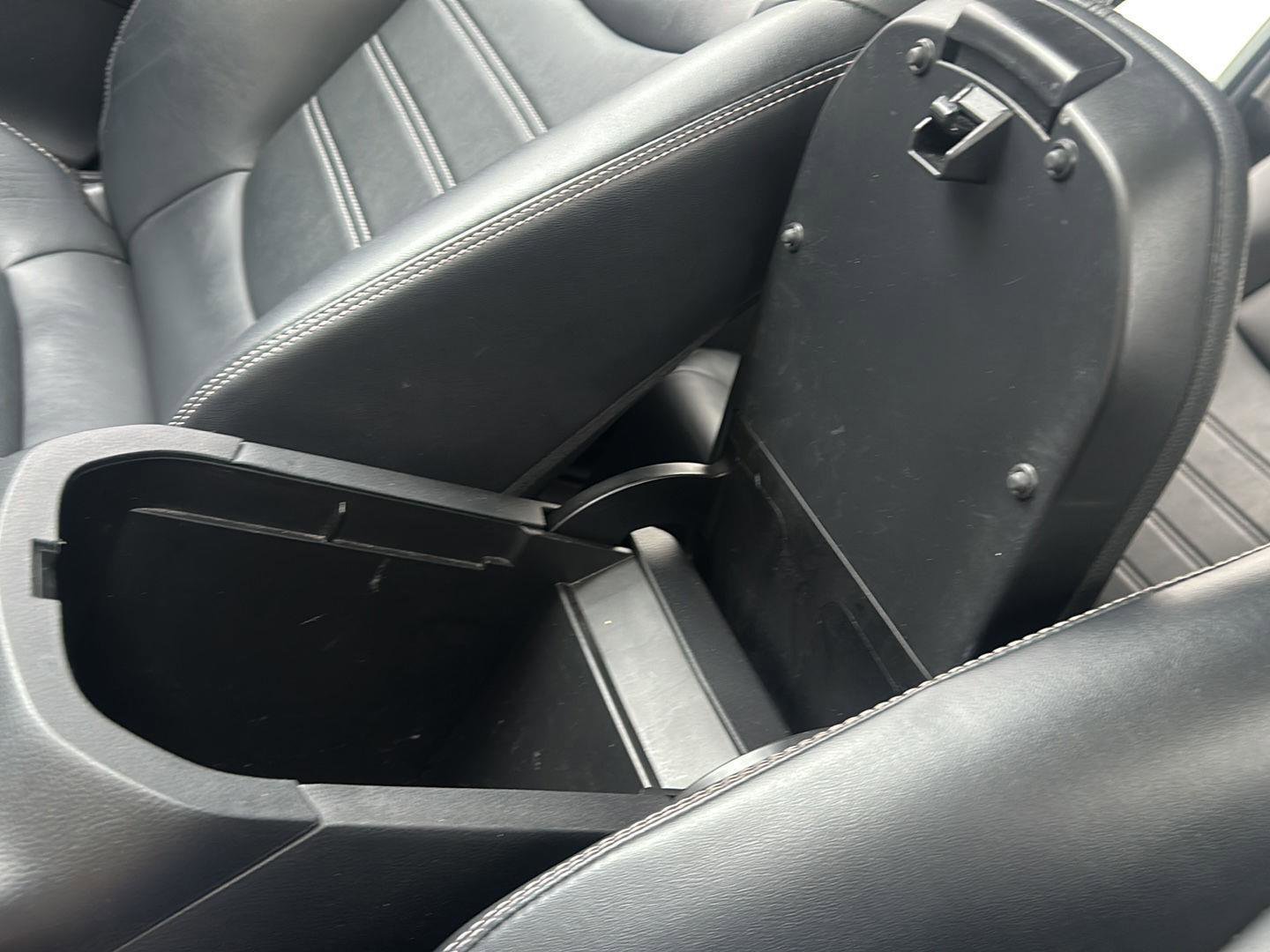 Used 2022 Toyota RAV4 XLE Premium image 21