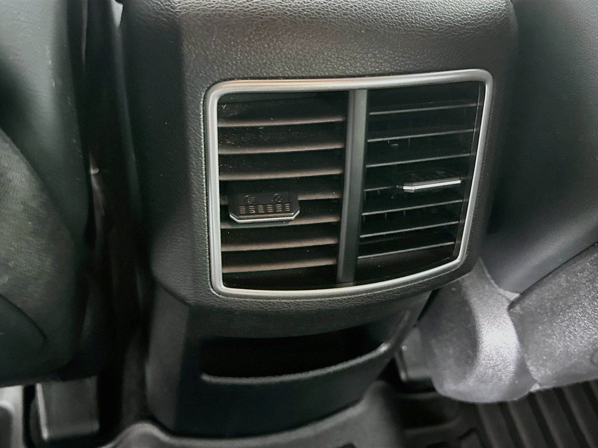 Used 2023 Kia Sportage EX FWD image 27