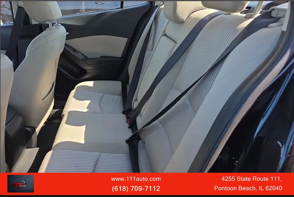 Used 2014 MAZDA MAZDA3 i Touring w/ Moonroof Package 1 FWD image 24