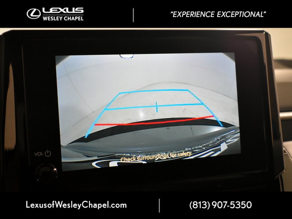 Used 2026 Toyota Corolla SE image 38