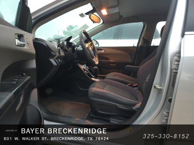 Used 2015 Chevrolet Sonic LT image 9