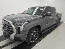 Used 2024 Toyota Tundra Limited AWD/4WD image 9