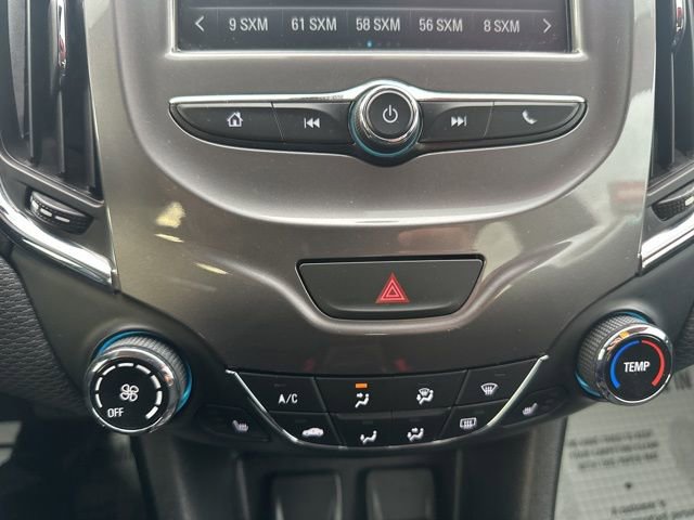 Used 2018 Chevrolet Cruze LT w/ Convenience Package image 18