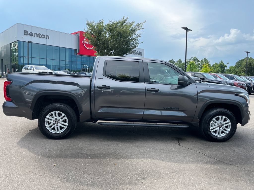 Used 2025 Toyota Tundra SR5 AWD/4WD image 7