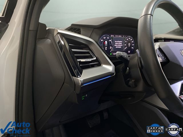 Used 2024 Audi Q4 e-tron Premium Plus w/ Premium Plus image 29