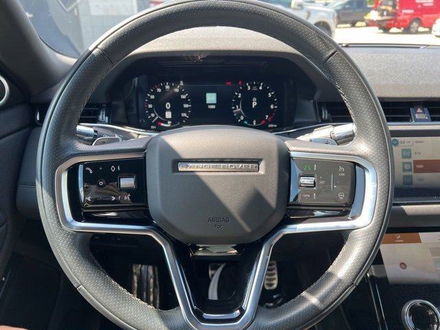 Used 2022 Land Rover Range Rover Evoque R-Dynamic SE image 30