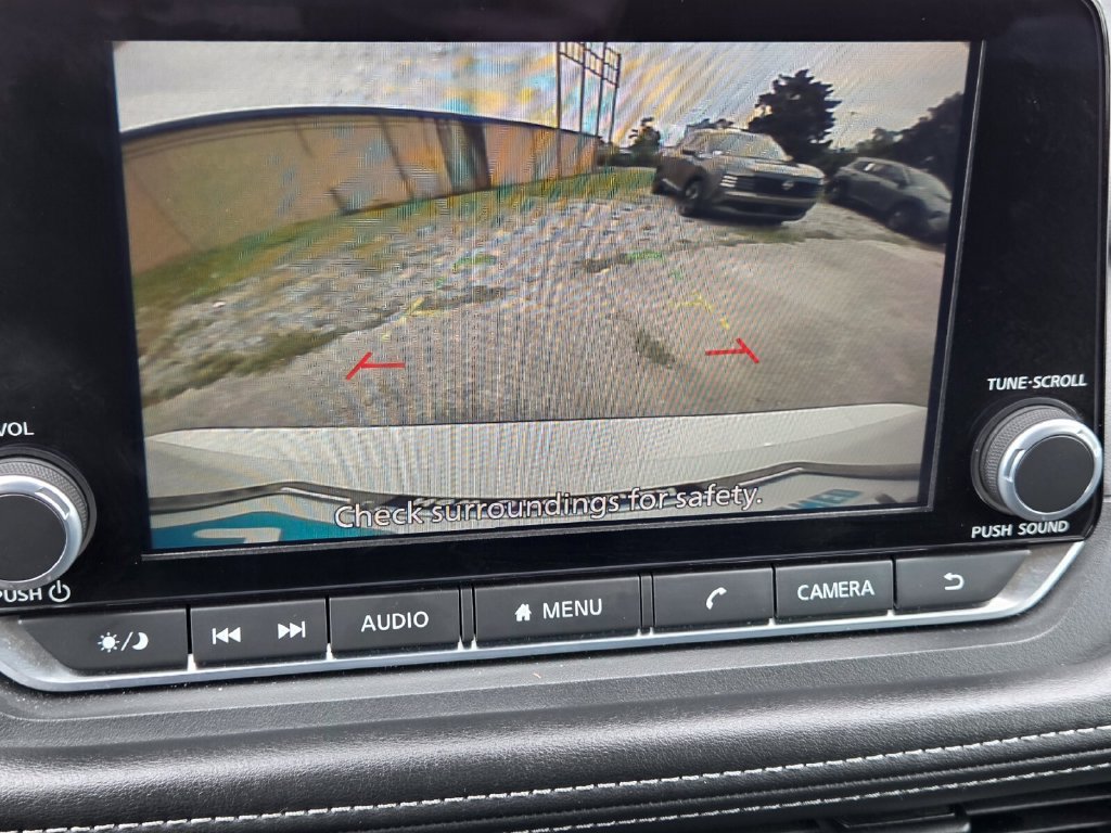 Used 2026 Nissan Rogue S FWD image 16