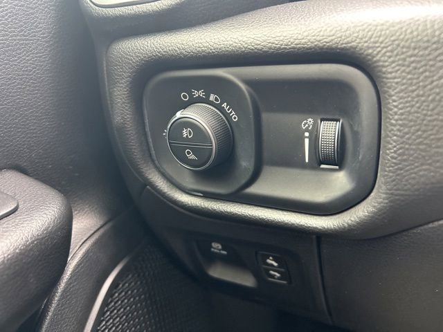 Used 2021 RAM 1500 Lone Star RWD image 15