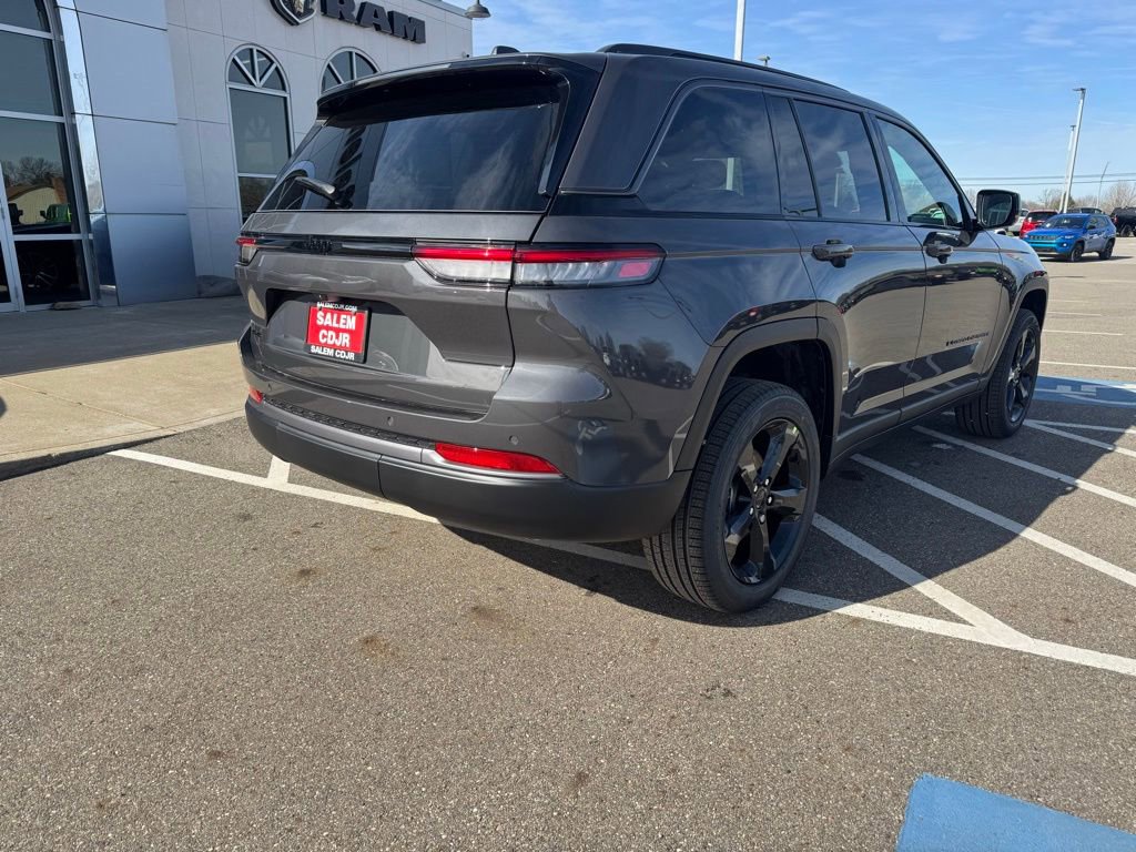 New 2026 Jeep Grand Cherokee Limited AWD/4WD image 11