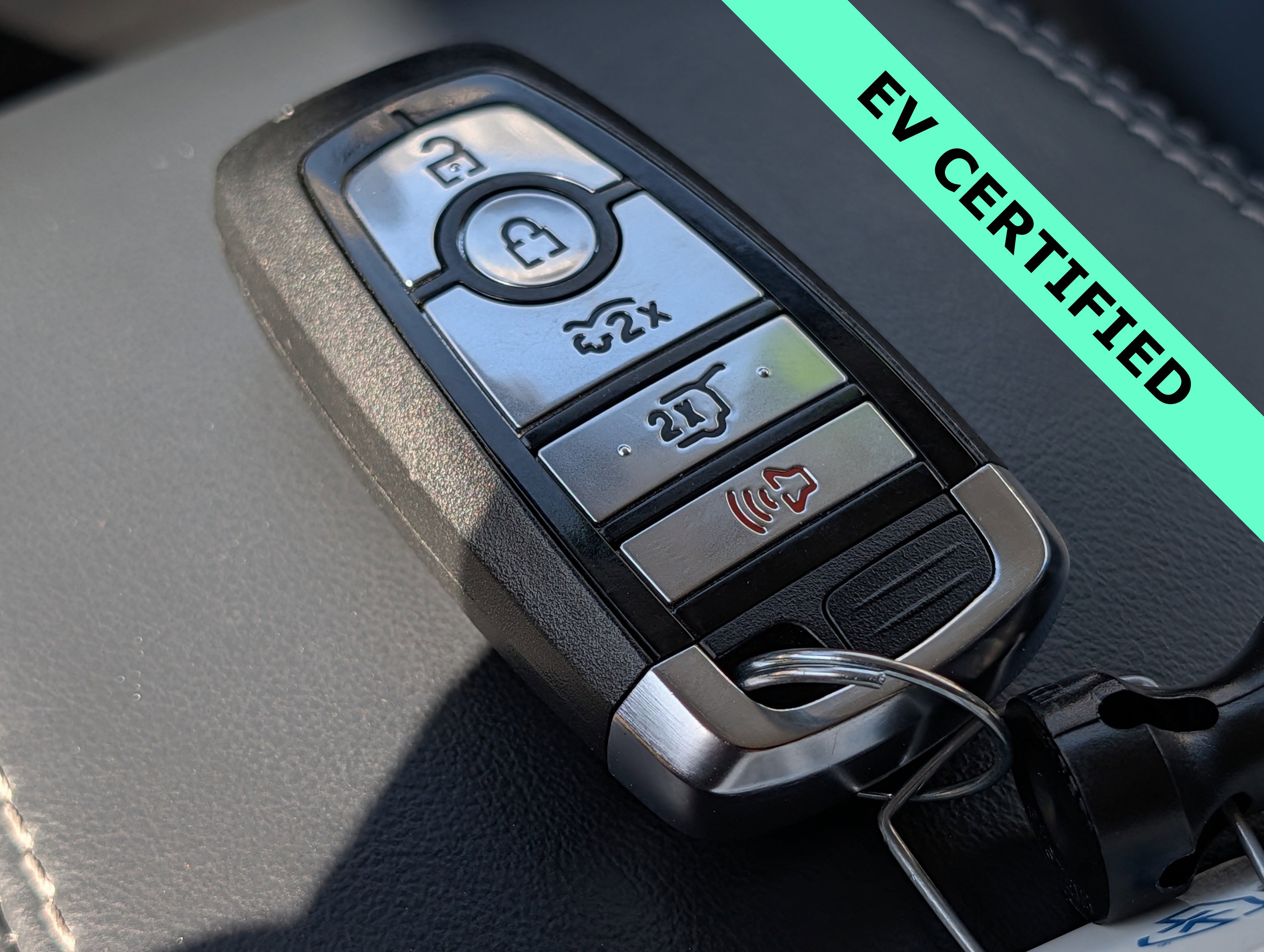 Certified 2025 Ford Mustang Mach-E Select w/ Comfort Package Lite RWD image 33